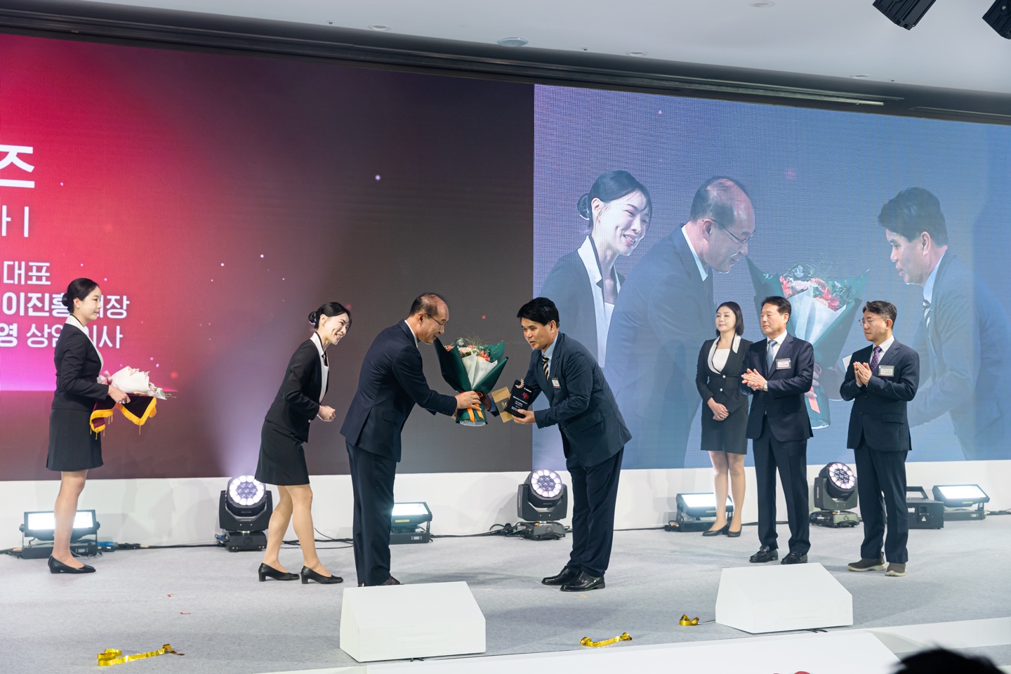 Canon 어워즈 시상식 수상 장면